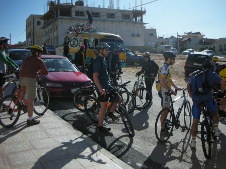 The Advanced Team gets ready to start biking from Amman to Madaba - the others take the bus!